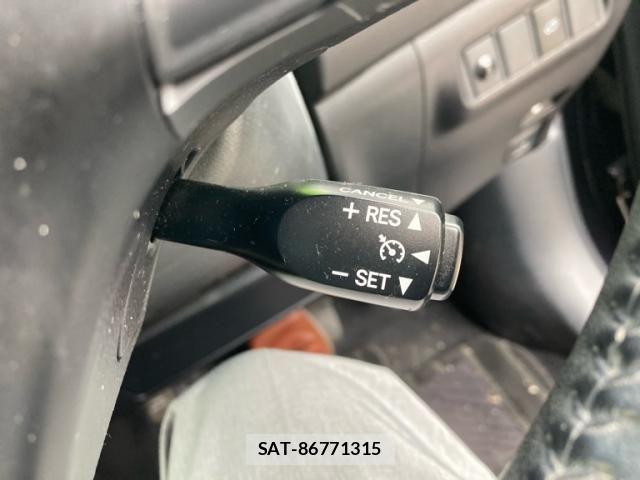 Toyota HARRIER 2015-07 8366127-15