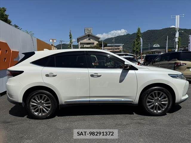 Toyota HARRIER 2019-09 8371699-10