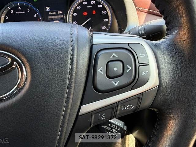 Toyota HARRIER 2019-09 8371699-24