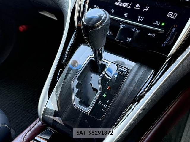 Toyota HARRIER 2019-09 8371699-26