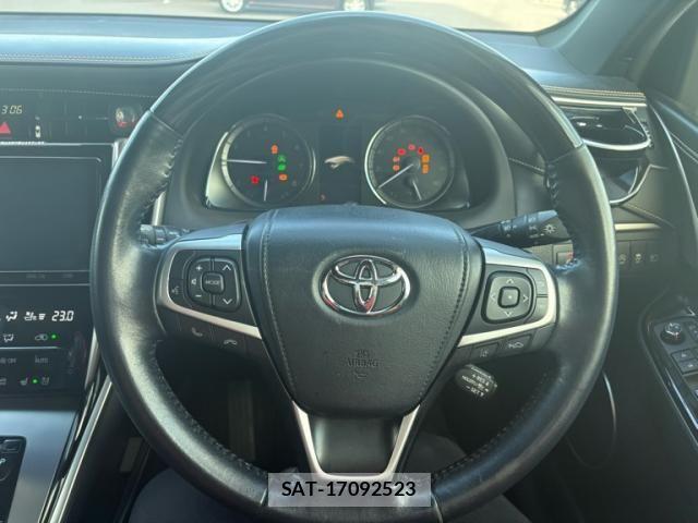 Toyota HARRIER 2018-09 8371698-15