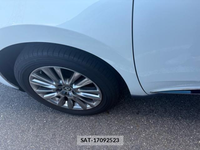 Toyota HARRIER 2018-09 8371698-3