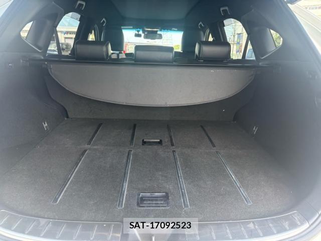Toyota HARRIER 2018-09 8371698-7
