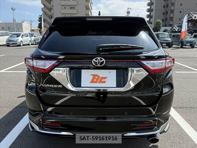Toyota HARRIER 2017-08 8371703-13