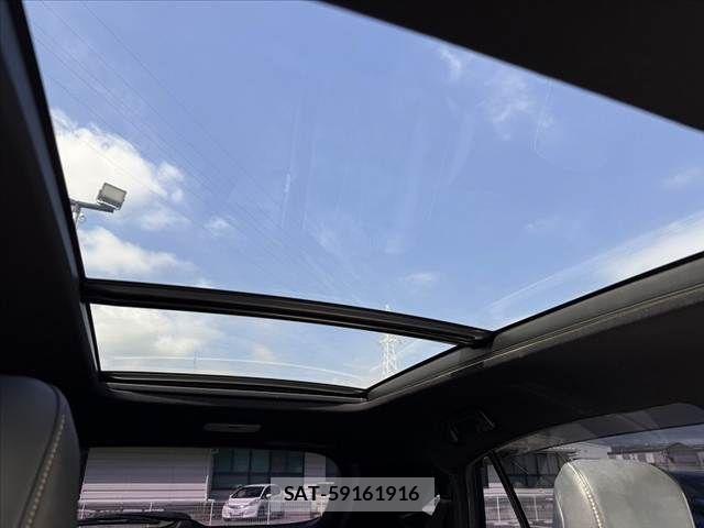 Toyota HARRIER 2017-08 8371703-2