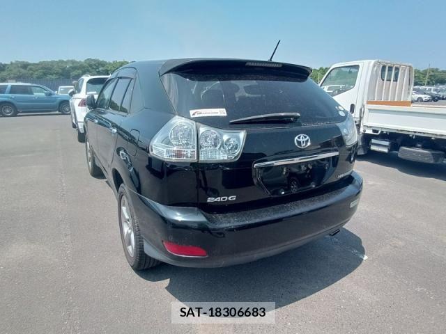 Toyota HARRIER 2009-12 8412679-2