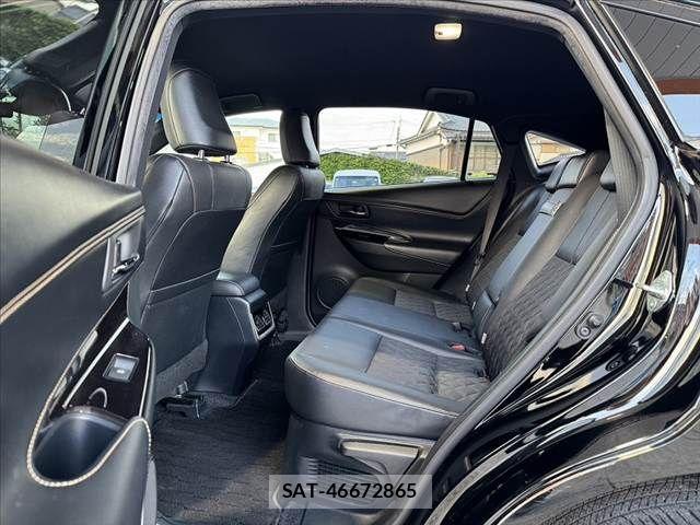 Toyota HARRIER 2019-06 8412660-18