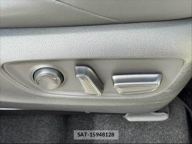 Toyota HARRIER 2024-03 8412656-29