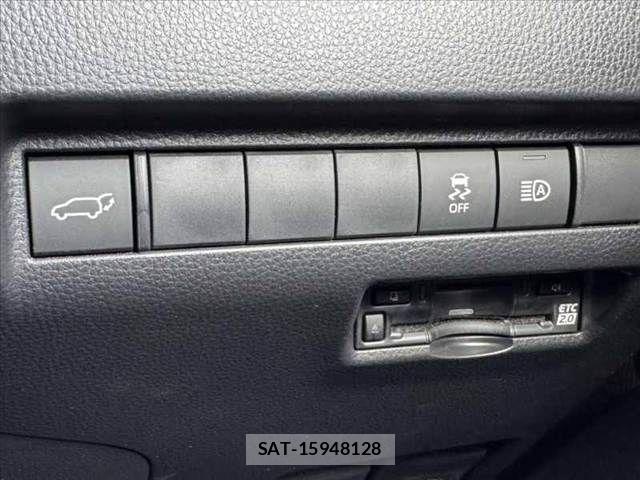 Toyota HARRIER 2024-03 8412656-5