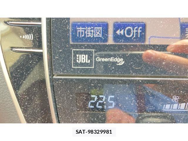 Toyota HARRIER 2018-09 8412666-26