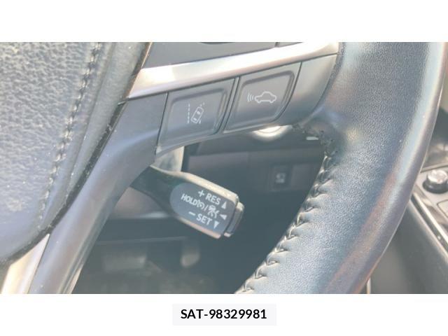 Toyota HARRIER 2018-09 8412666-28
