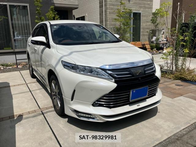 Toyota HARRIER 2018-09 8412666-2