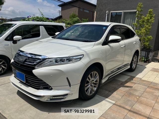 Toyota HARRIER 2018-09 8412666-3