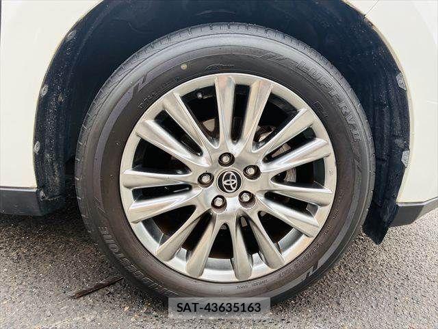 Toyota HARRIER 2016-07 8412667-13