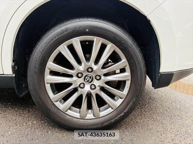 Toyota HARRIER 2016-07 8412667-28