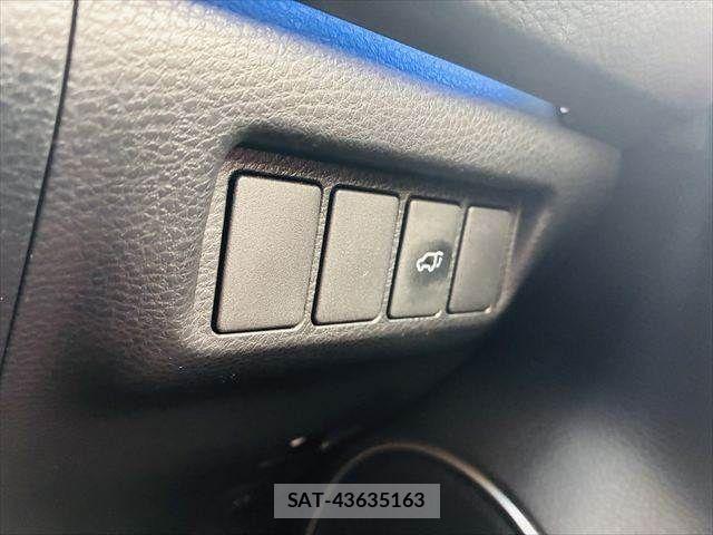 Toyota HARRIER 2016-07 8412667-6