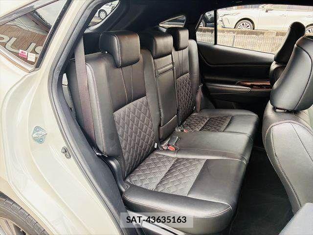 Toyota HARRIER 2016-07 8412667-8