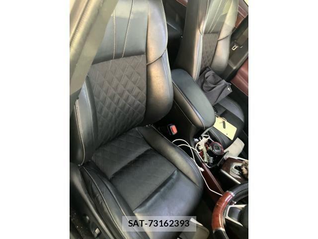 Toyota HARRIER 2017-03 8412668-11
