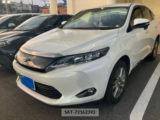 Toyota HARRIER 2017-03 8412668-1
