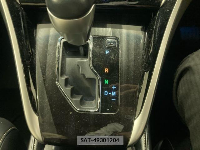 Toyota HARRIER 2019-10 8412665-20