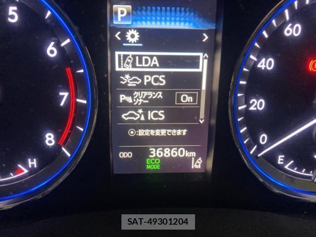 Toyota HARRIER 2019-10 8412665-21