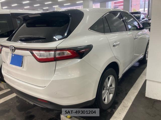 Toyota HARRIER 2019-10 8412665-2