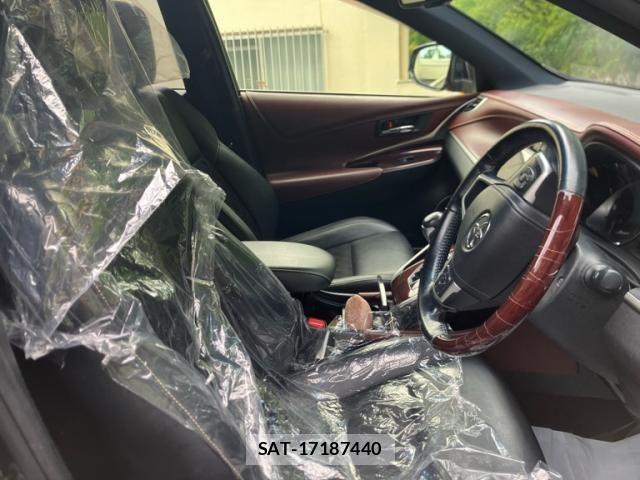 Toyota HARRIER 2014-06 8412671-12