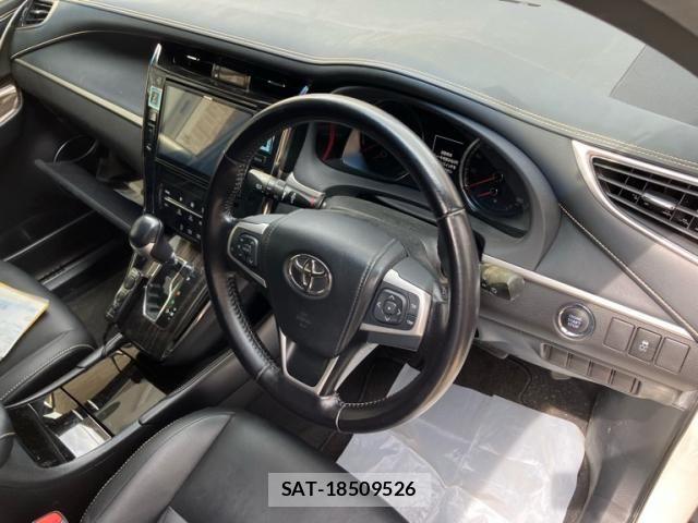 Toyota HARRIER 2015-09 8438182-12
