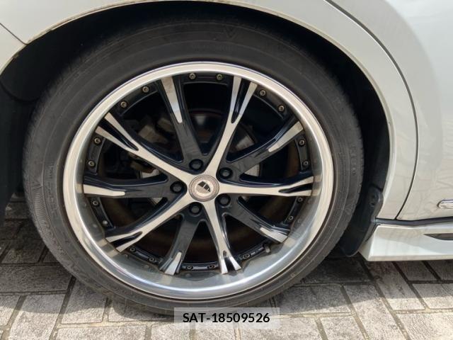 Toyota HARRIER 2015-09 8438182-4