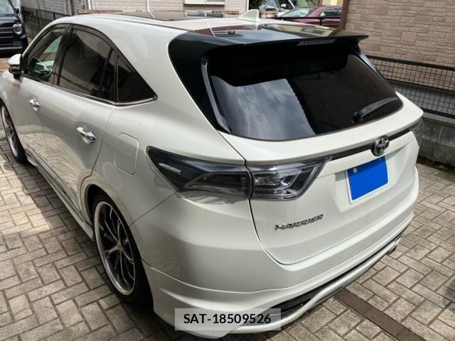 Toyota HARRIER 2015-09 8438182-6