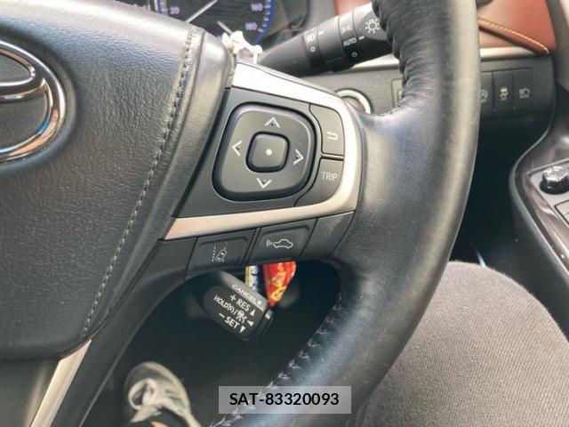 Toyota HARRIER 2017-12 8438180-21