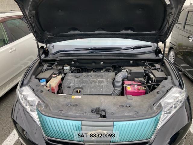 Toyota HARRIER 2017-12 8438180-2
