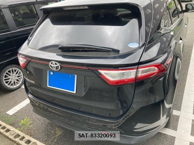 Toyota HARRIER 2017-12 8438180-3