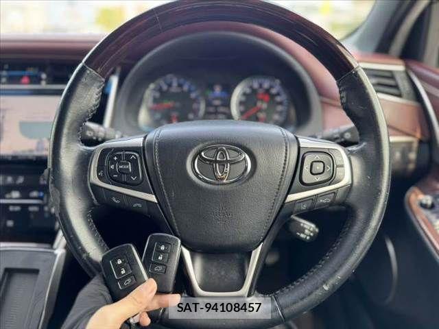 Toyota HARRIER 2016-03 8457111-5