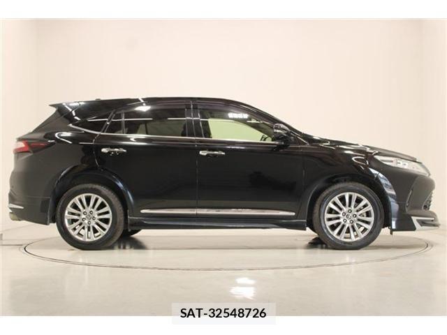 Toyota HARRIER 2017-11 8457581-13