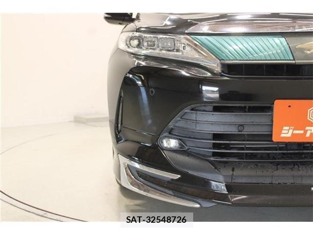 Toyota HARRIER 2017-11 8457581-16
