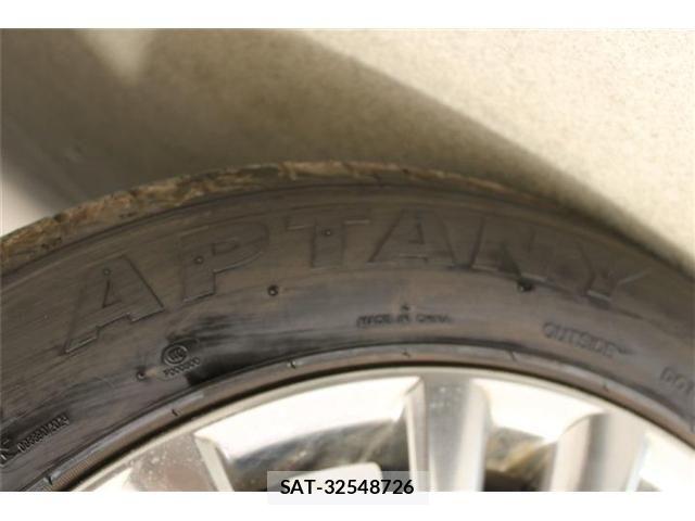 Toyota HARRIER 2017-11 8457581-26