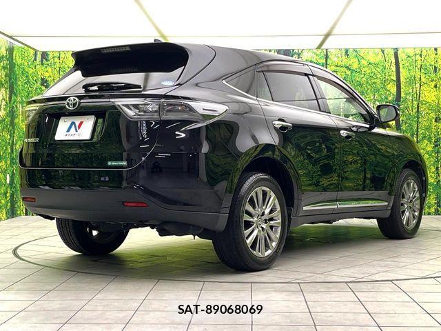 Toyota HARRIER 2017-05 8457583-16