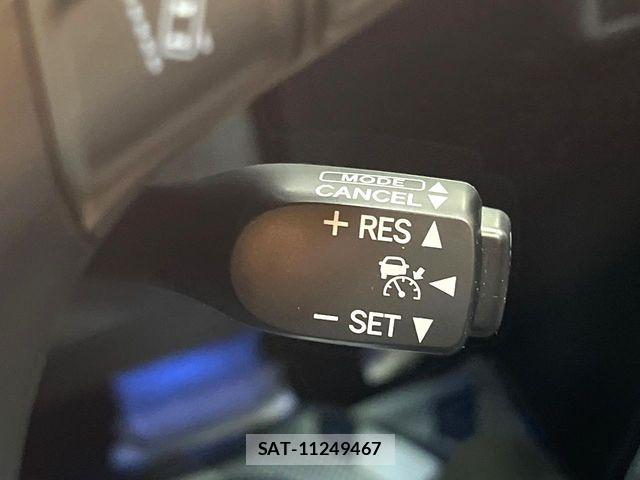 Toyota HARRIER 2014-08 8457582-6