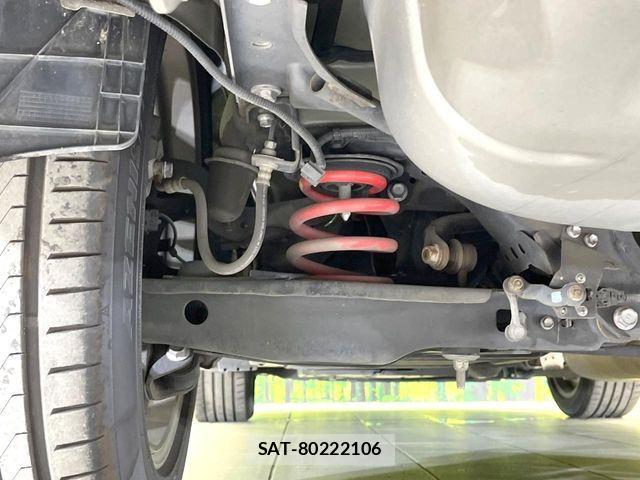 Toyota HARRIER 2015-07 8457584-19