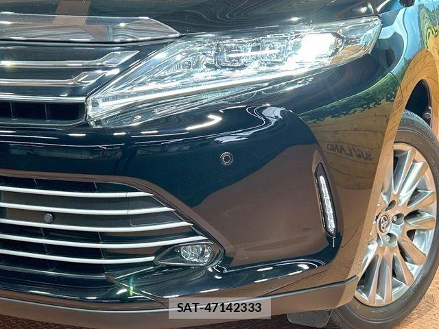 Toyota HARRIER 2017-10 8457580-11