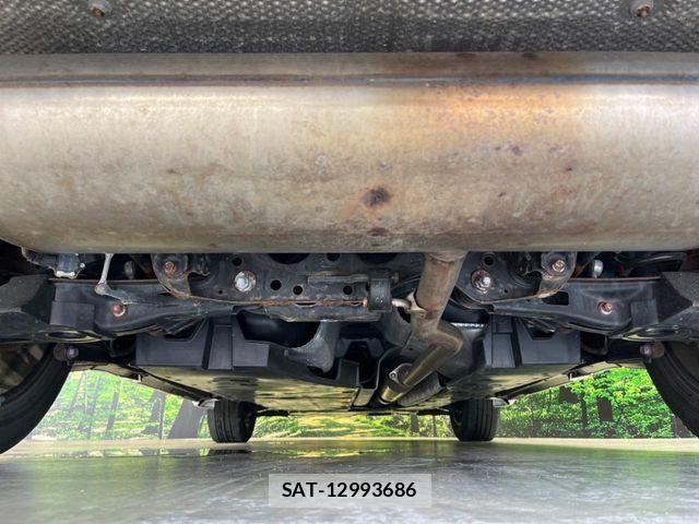 Toyota HARRIER 2020-07 8457577-18