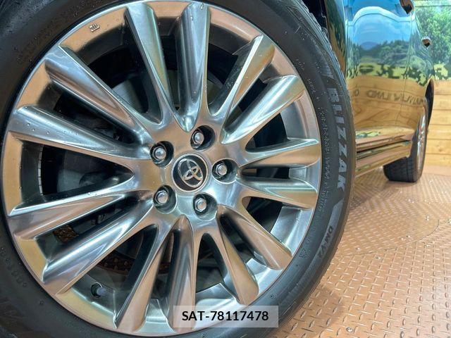 Toyota HARRIER 2018-07 8457576-12