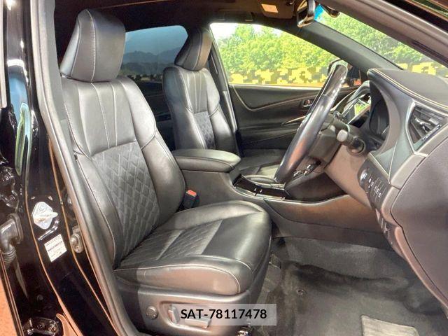 Toyota HARRIER 2018-07 8457576-7
