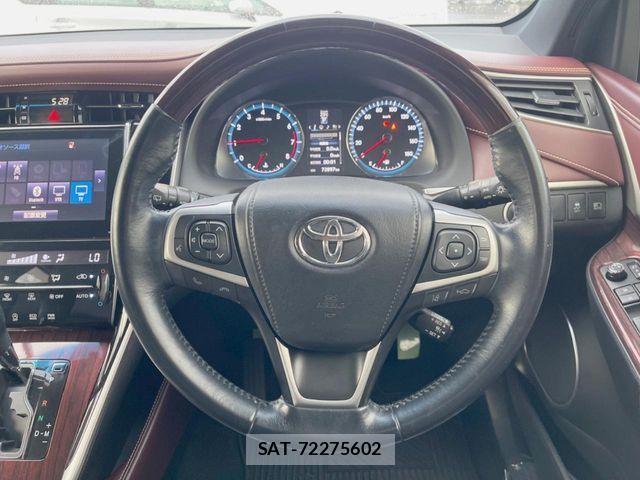 Toyota HARRIER 2014-06 8485473-11