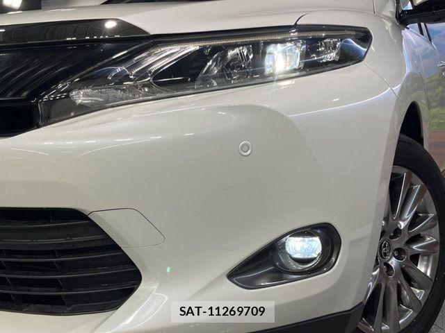 Toyota HARRIER 2017-03 8525066-12