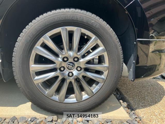 Toyota HARRIER 2017-07 8525063-8