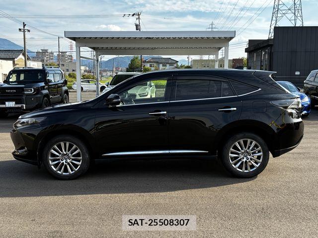 Toyota HARRIER 2016-10 8525068-9