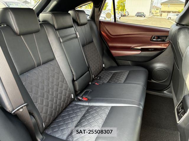 Toyota HARRIER 2016-10 8525068-14