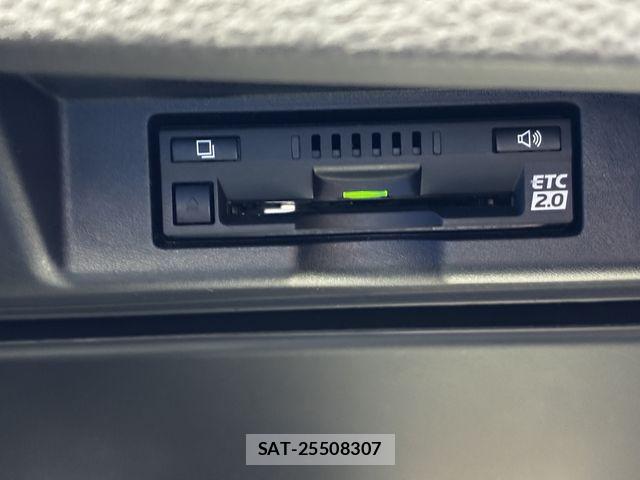 Toyota HARRIER 2016-10 8525068-24